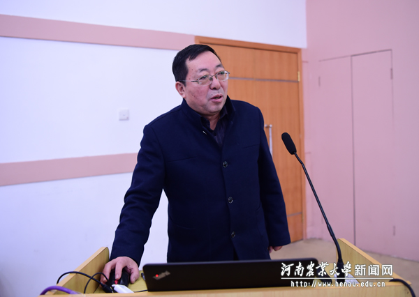 小麦高产高效栽培理论与技术创新平台主任尹钧教授介绍平台建设成效