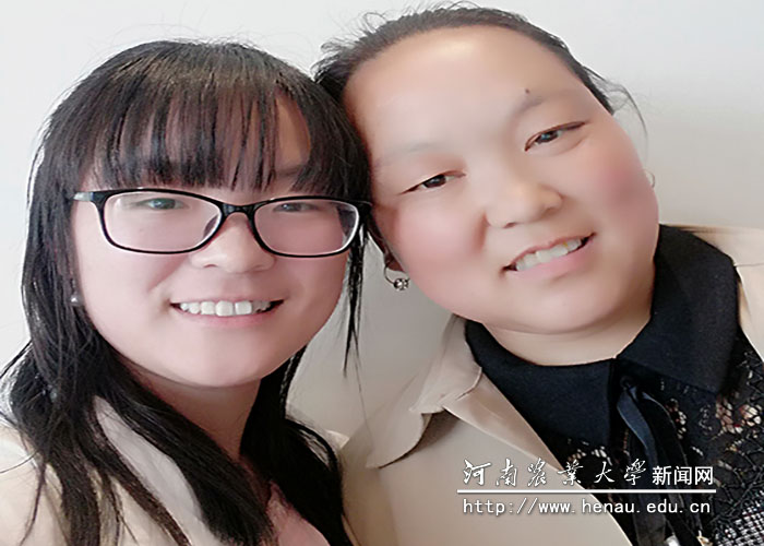 李金蔚和母亲 李金蔚和母亲