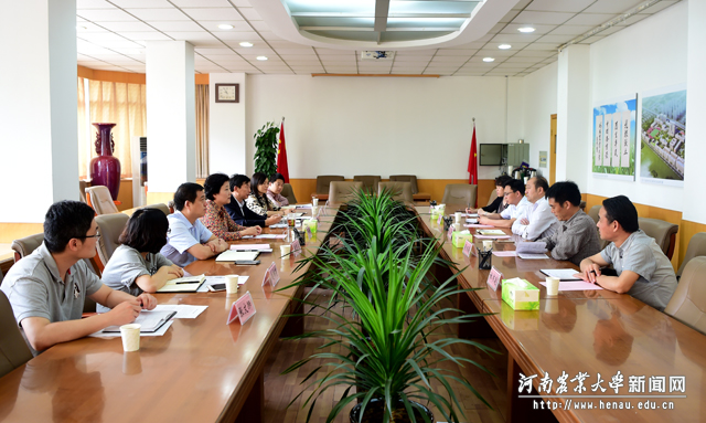 许昌学院副院长崔斌一行来校考察