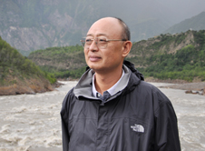 经济与管理学院党委书记 罗伟 经济与管理学院党委书记 罗伟