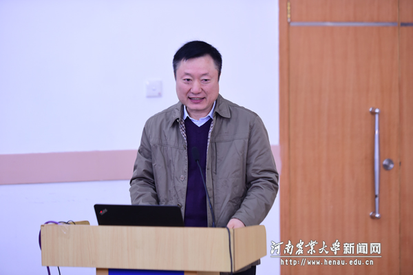 省教育厅科技处处长孔繁士对中心建设给予高度评价