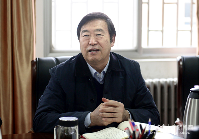 党委书记程传兴传达省第十次党代会精神 党委书记程传兴传达省第十次党代会精神